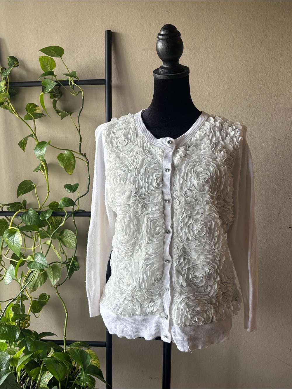 New York & Company White Floral Appliqué Cardigan